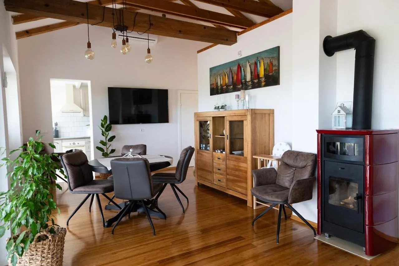 Brzac Officinalis - Family Vacation House קרואטיה