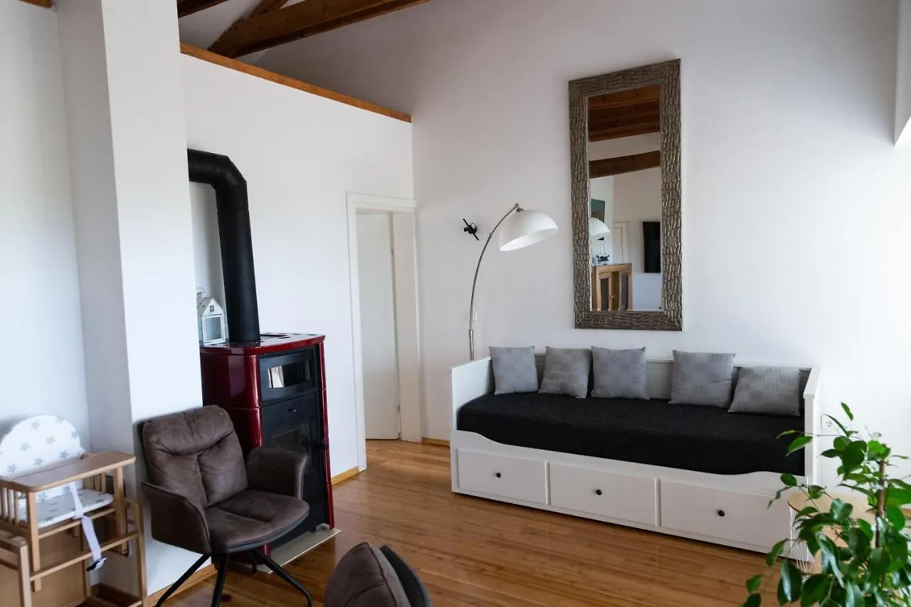 Brzac Officinalis - Family Vacation House בית נופש
